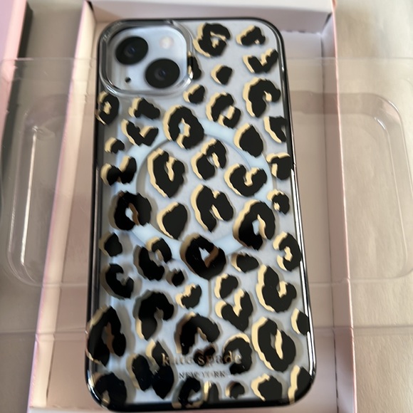 KATE SPADE NEW YORK iPhone 13  case Magsafe - Picture 6 of 8